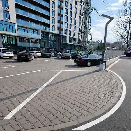 Apartamento Mountain View Escape - Cozy Apt With Private Parking Sofía